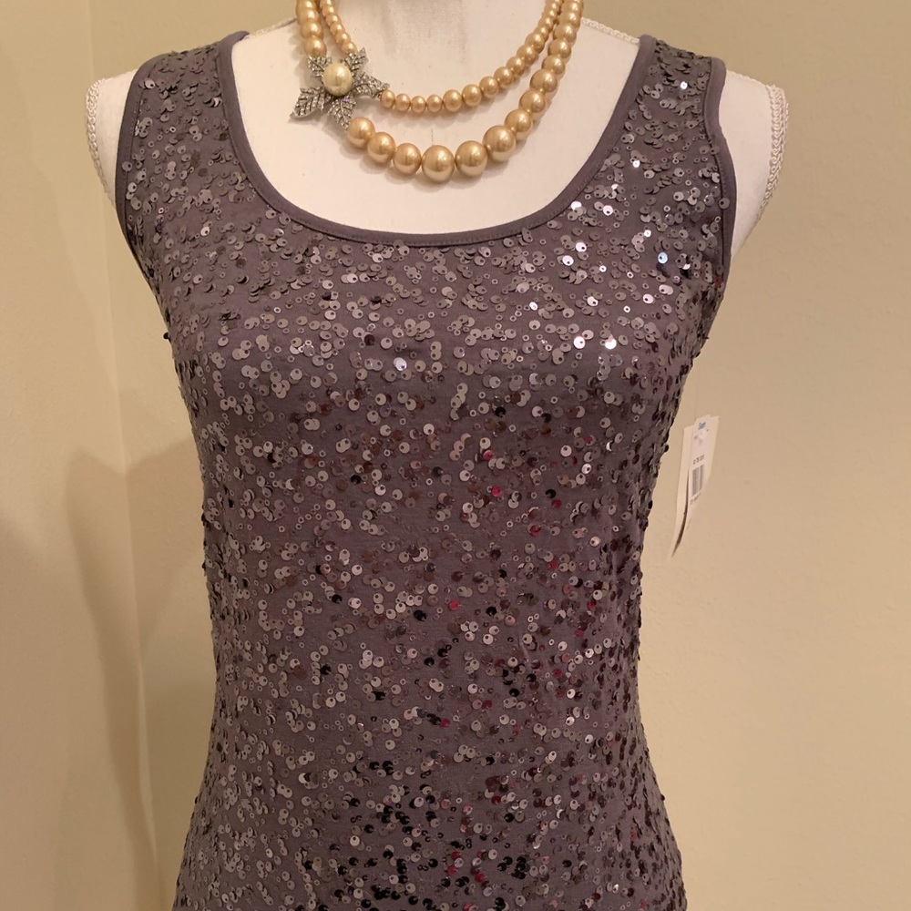 Jessica Sequin Gray Top XS / 2-4 NWT